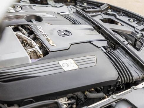 Used 2025 Mercedes-Benz AMG GT 63 image 20