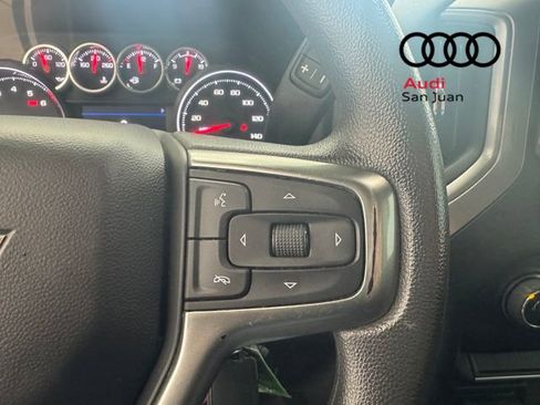 Used 2022 Chevrolet Silverado 2500 Custom w/ Custom Value Package AWD/4WD image 26