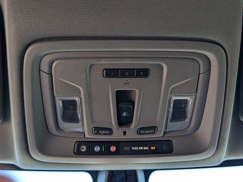 Used 2021 Chevrolet Silverado 1500 LT w/ Texas Edition Plus AWD/4WD image 9
