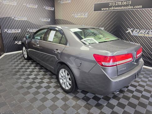Used 2010 Lincoln MKZ FWD image 10