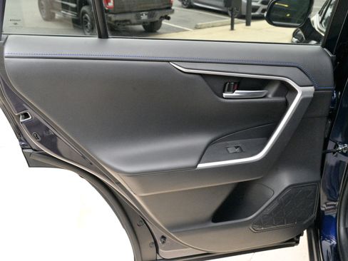 Used 2021 Toyota RAV4 XSE image 39