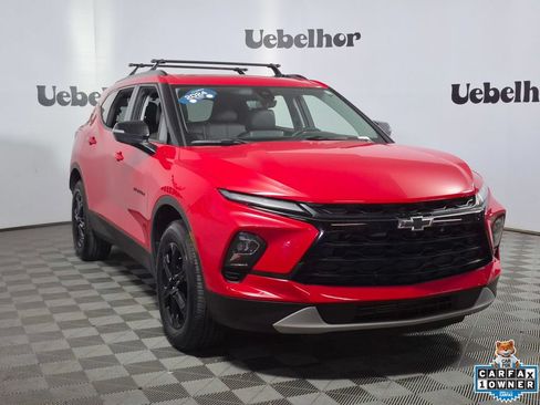Used 2024 Chevrolet Blazer LT w/ Sound & Technology Package FWD image 1