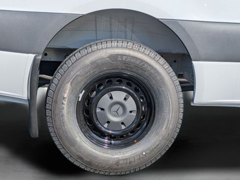 New 2026 Mercedes-Benz Sprinter 2500 image 7