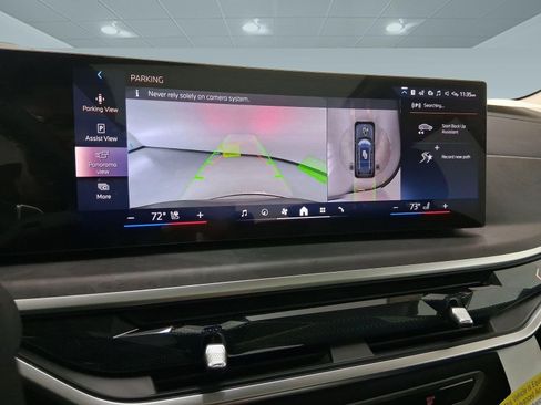 New 2026 BMW X7 xDrive40i w/ Premium Package image 24