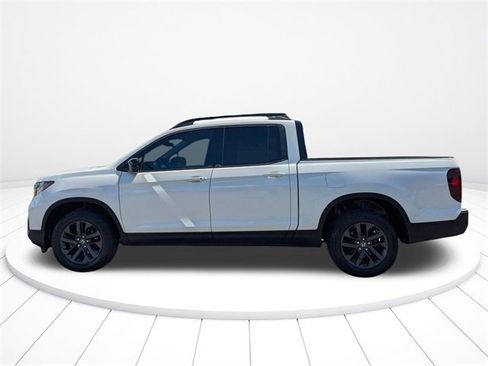Used 2021 Honda Ridgeline Sport image 12