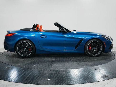 Used 2024 BMW Z4 M40i w/ Premium Package RWD image 5