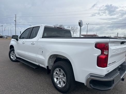 Used 2020 Chevrolet Silverado 1500 LT image 25
