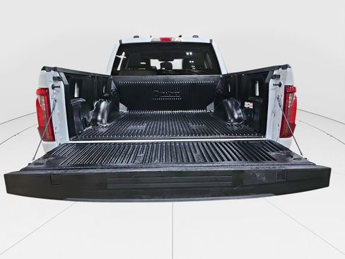 Used 2024 Ford F150 XLT w/ Mobile Office Package image 22