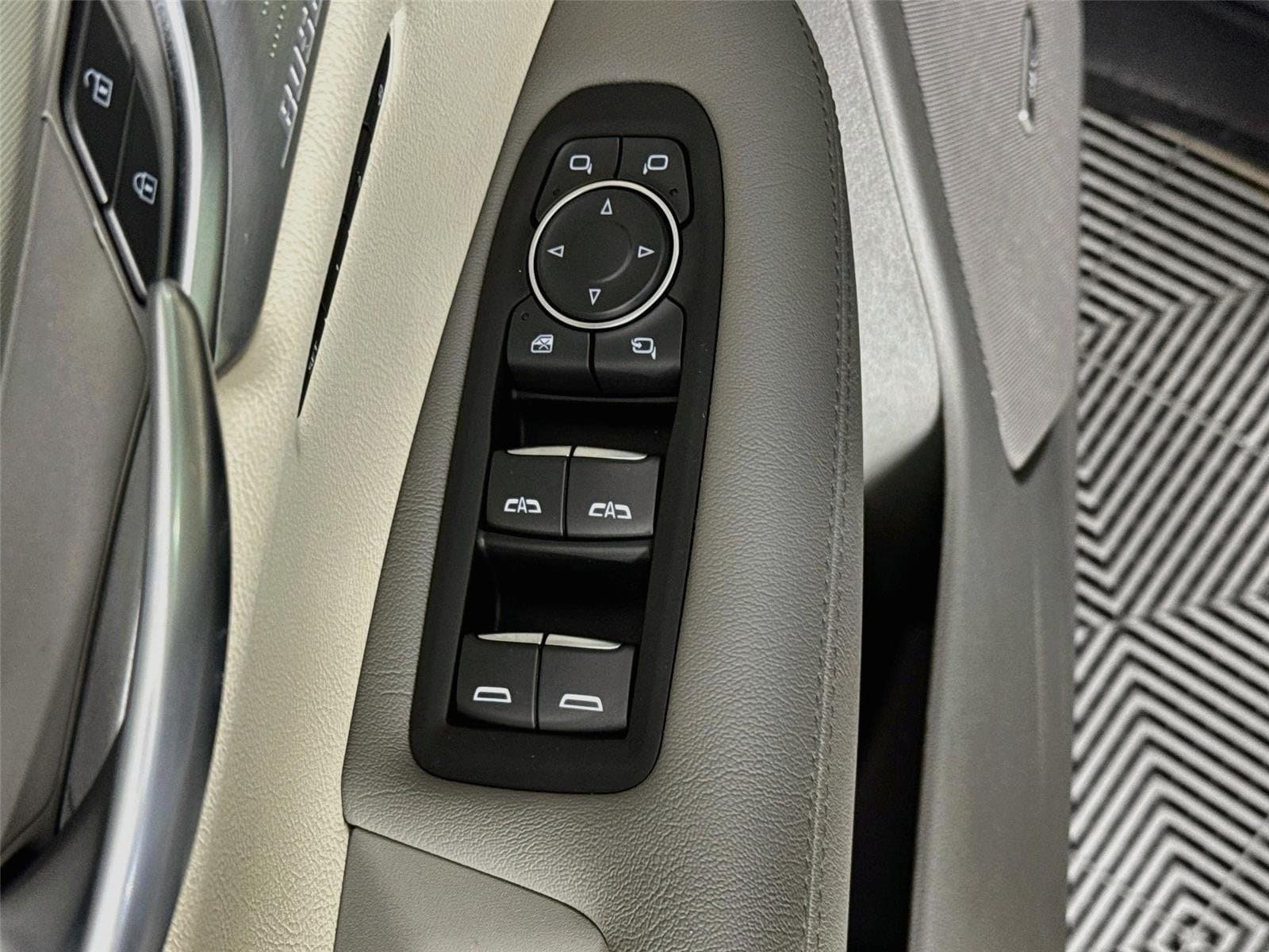 Used 2024 Cadillac XT5 Premium Luxury FWD image 20
