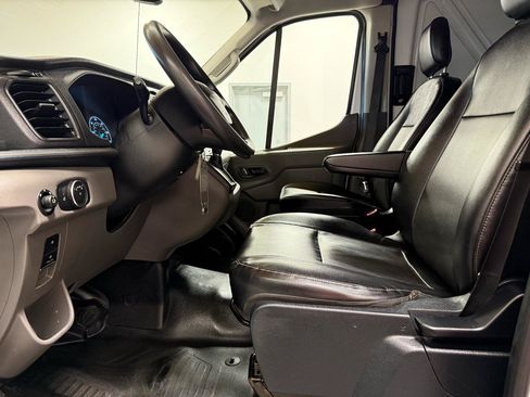 Used 2023 Ford Transit 250 Medium Roof RWD image 11