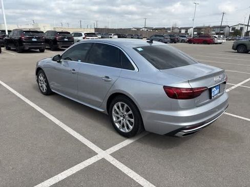 Used 2022 Audi A4 2.0T Premium w/ Convenience Package image 3