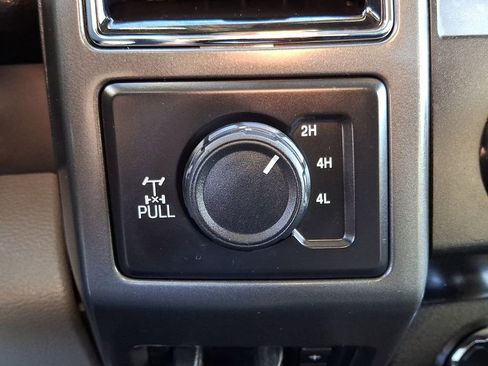 Certified 2020 Ford F250 XLT w/ XLT Value Package image 21