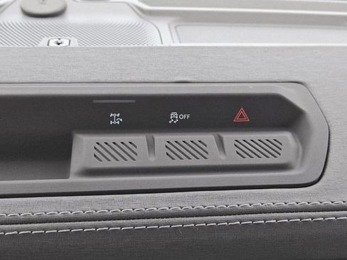 New 2025 Ford Bronco Outer Banks image 14