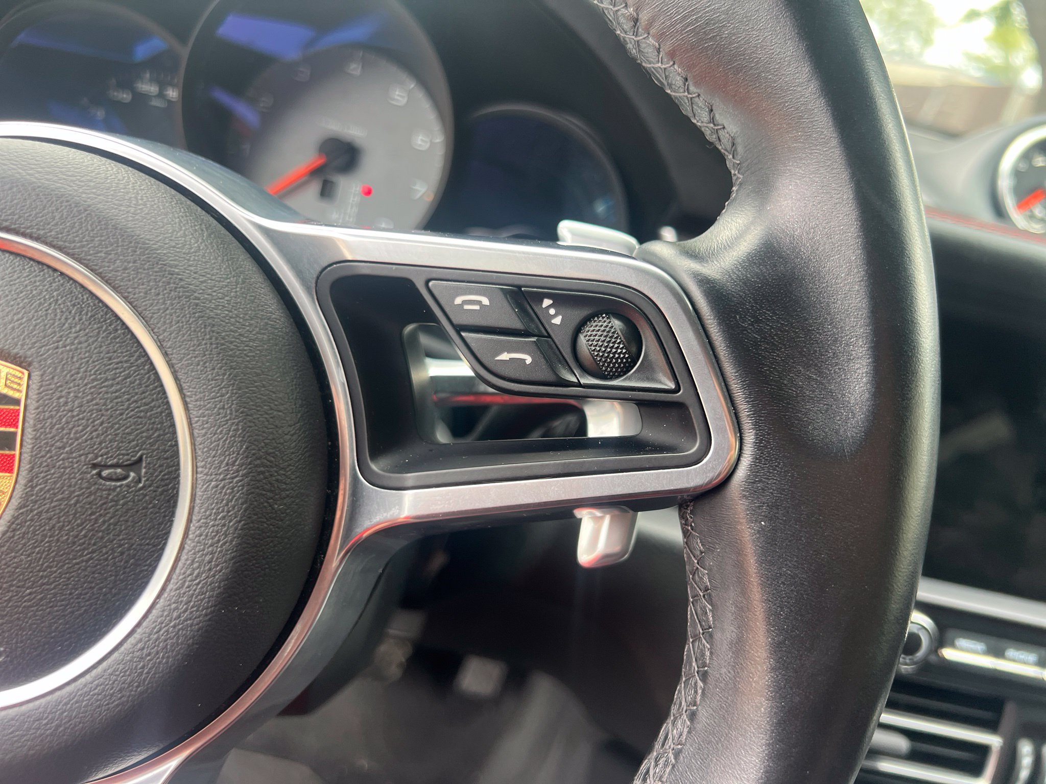 Used 2021 Porsche Macan S AWD/4WD image 21