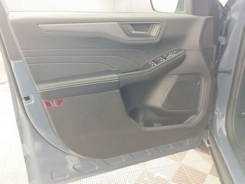 Used 2025 Ford Escape Active image 20