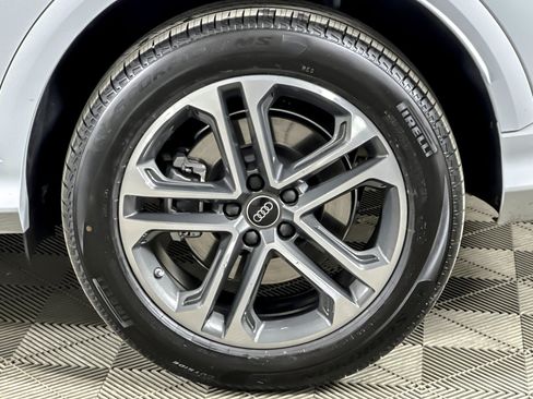 Used 2025 Audi Q5 Premium w/ Premium Plus AWD/4WD image 26