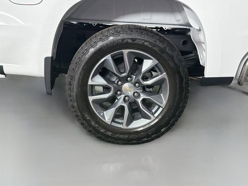 Used 2026 Chevrolet Silverado 1500 LT AWD/4WD image 30