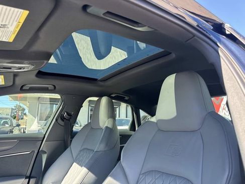 Used 2022 Audi S6 Premium Plus image 18