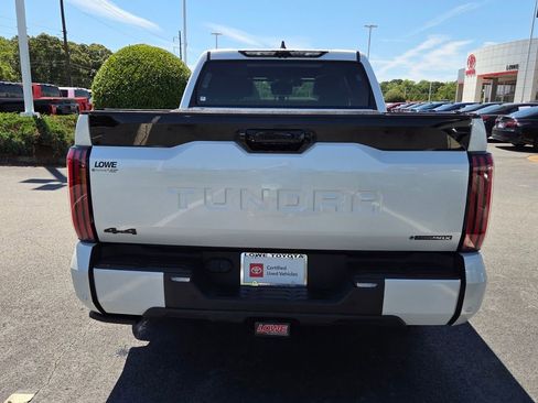 Used 2025 Toyota Tundra Platinum AWD/4WD image 9