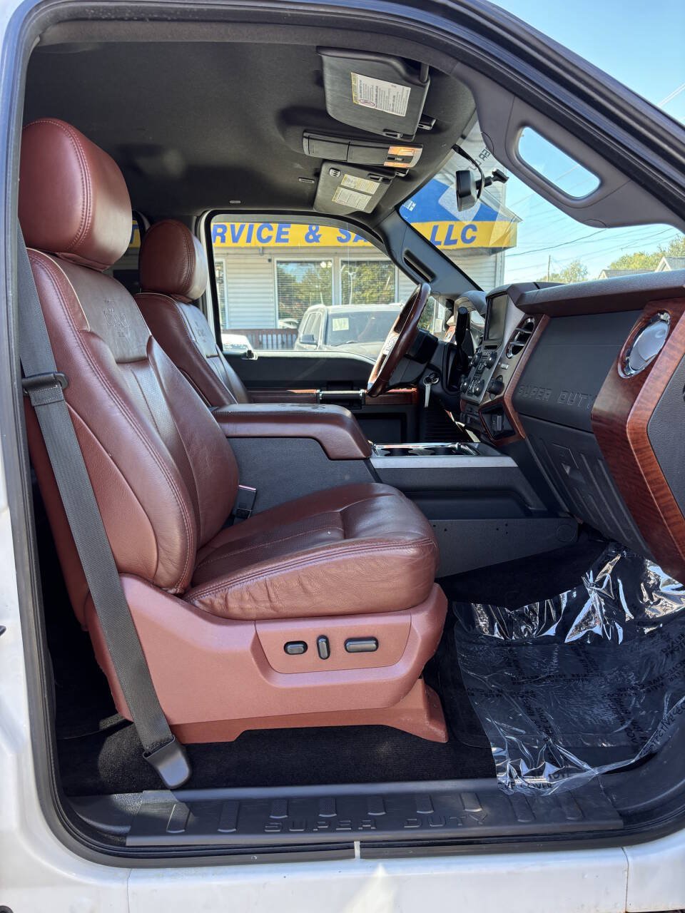 Used 2014 Ford F350 King Ranch w/ Snow Plow Prep Package AWD/4WD image 19