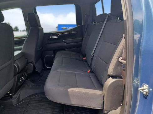 Used 2024 GMC Sierra 1500 SLE AWD/4WD image 18