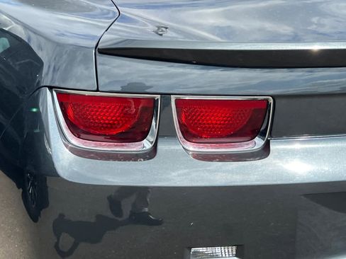 Used 2013 Chevrolet Camaro LS RWD image 20