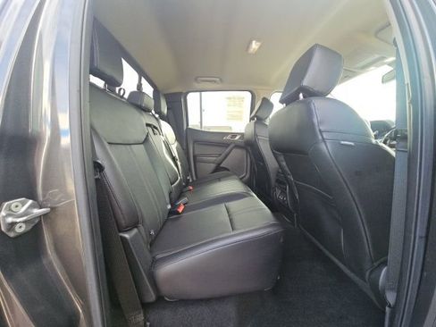 Used 2019 Ford Ranger Lariat w/ Black Appearance Package image 11