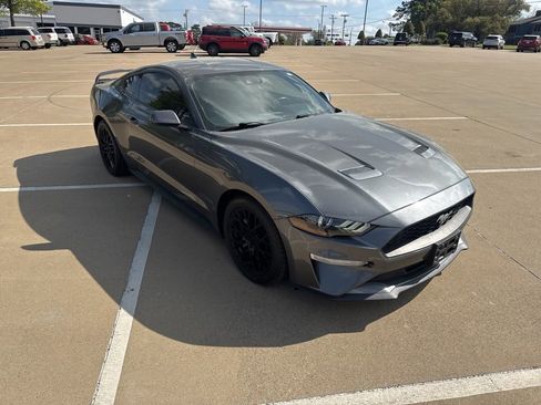 Used 2023 Ford Mustang Coupe image 2