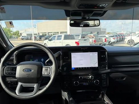 Used 2026 Ford F250 Lariat w/ FX4 Off-Road Package AWD/4WD image 9