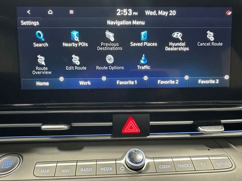 Used 2025 Hyundai Elantra SEL FWD image 28