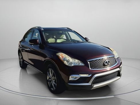 Used 2017 INFINITI QX50 2WD w/ Premium Plus Package image 4