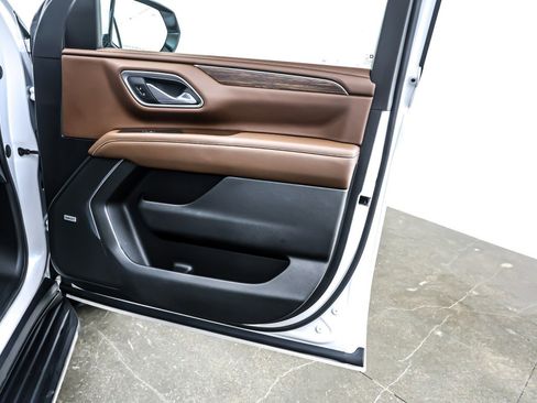 Used 2023 Chevrolet Tahoe High Country image 22