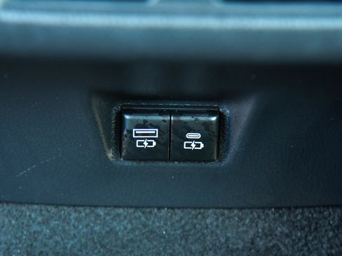 Used 2026 Toyota Camry SE w/ Convenience Package FWD image 40