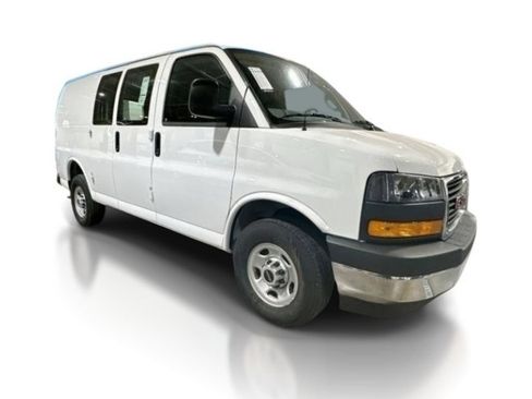 Used 2024 GMC Savana 2500 w/ Driver Convenience Package RWD image 2