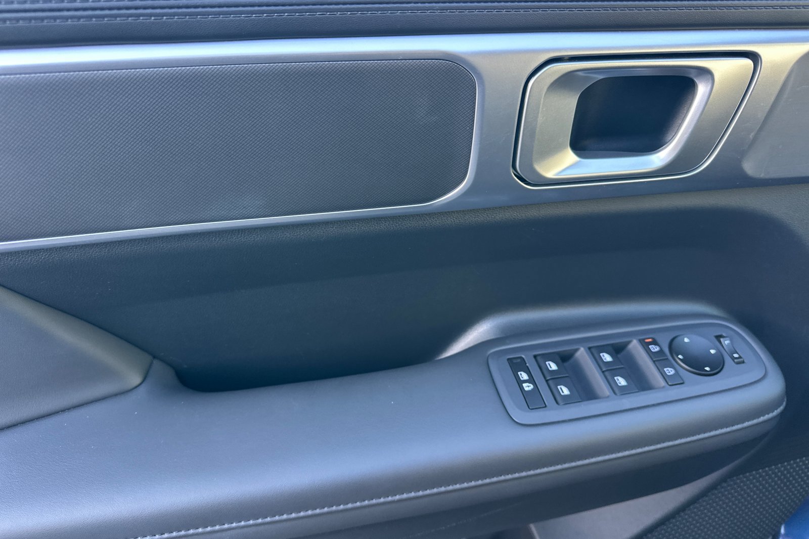 Certified 2026 Hyundai Santa Fe SEL AWD/4WD image 14