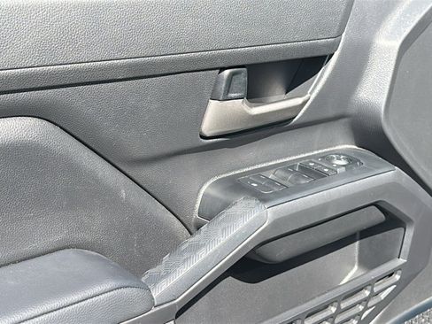 Used 2024 Toyota Tacoma TRD Off-Road image 22