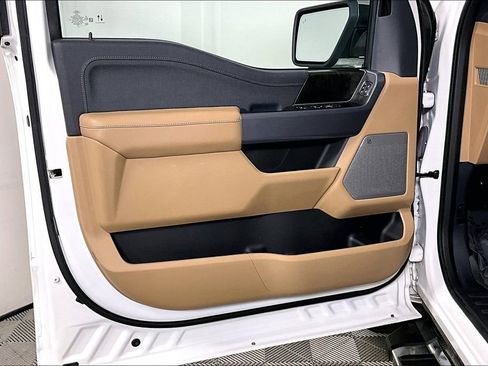 Used 2021 Ford F150 Lariat w/ Equipment Group 502A High image 22