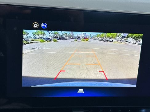 New 2026 Chevrolet Equinox RS FWD image 23