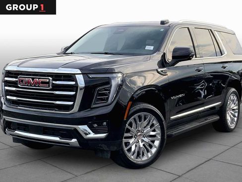 Used 2025 GMC Yukon Elevation AWD/4WD image 1
