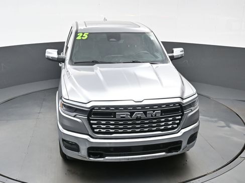 Used 2025 RAM 1500 Limited AWD/4WD image 40