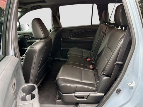 Used 2023 Honda Passport EX-L image 24