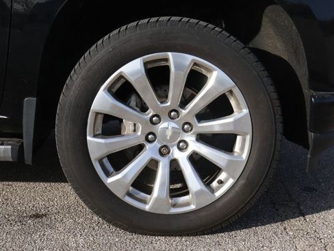 Used 2020 Chevrolet Silverado 1500 High Country w/ Technology Package image 45