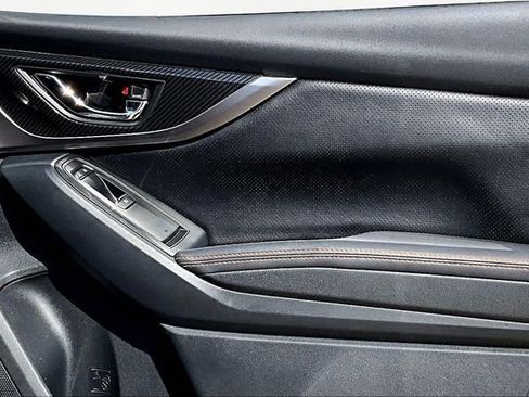 Used 2020 Subaru Crosstrek 2.0i Limited w/ Moonroof Package w/Navigation image 19