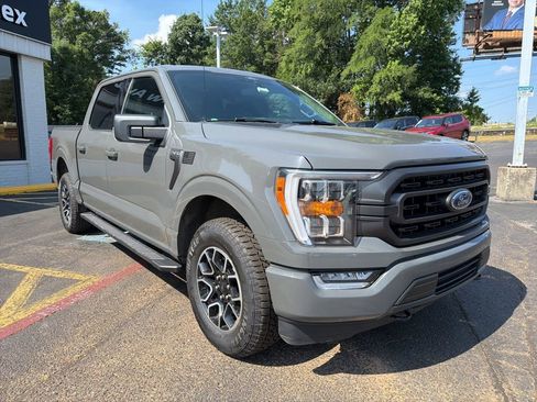 Used 2021 Ford F150 XLT w/ Equipment Group 302A High AWD/4WD image 4