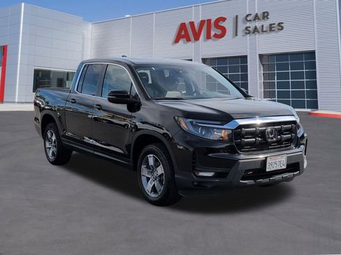 Used 2025 Honda Ridgeline RTL image 3