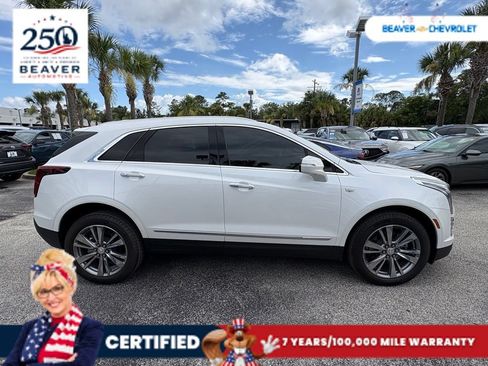 Used 2025 Cadillac XT5 Premium Luxury FWD image 8