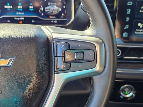 Used 2024 Chevrolet Silverado 1500 LT AWD/4WD image 28