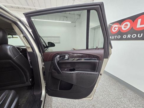 Used 2015 Buick Enclave Leather FWD image 29