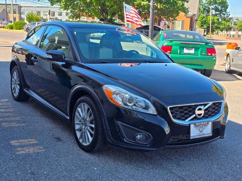 Used 2011 Volvo C30 T5 FWD image 3