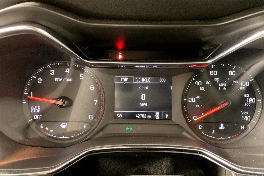 Used 2023 Chevrolet TrailBlazer LT w/ Convenience Package FWD image 12